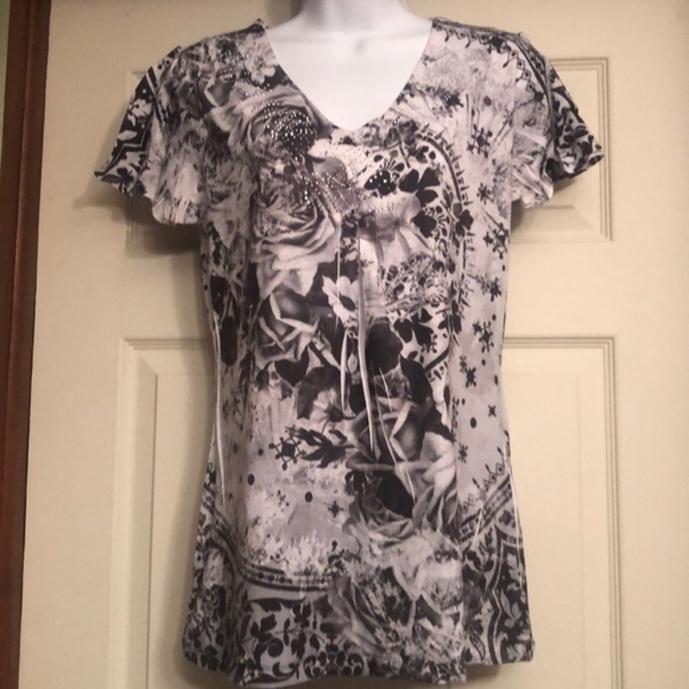 Short sleeve shirt